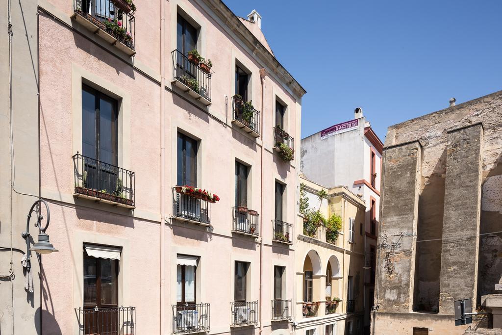 Residenza Kastrum كالياري المظهر الخارجي الصورة